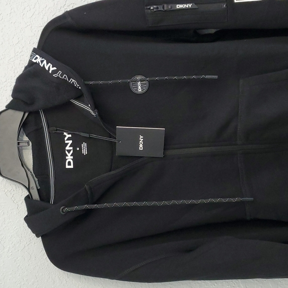 Jacket - Picture 2 of 4